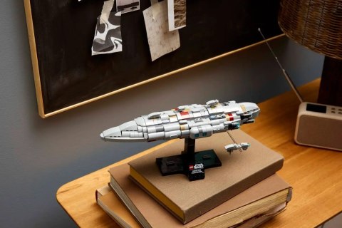 75405 - LEGO Star Wars - Krążownik typu Home One 75405 - LEGO Star Wars - Krążownik typu Home One