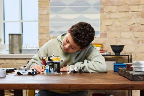 76311 - LEGO Super Heroes - Multiwersum: Miles Morales kontra Spot 76311 - LEGO Super Heroes - Multiwersum: Miles Morales kontra Spot