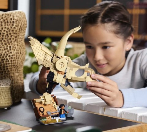 76969 - LEGO Jurassic World - Szkielety dinozaurów: czaszka triceratopsa 76969 - LEGO Jurassic World - Szkielety dinozaurów: czaszka triceratopsa