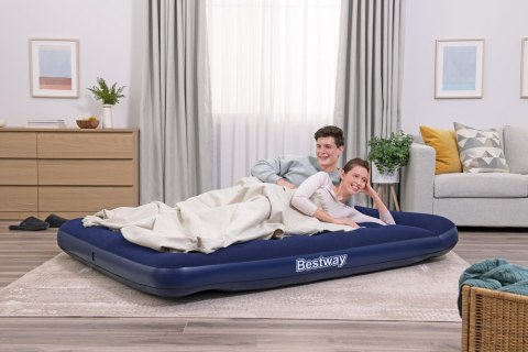 Dmuchany Materac Z Pompką 203 x 152 x 28 cm Bestway 67226 Dmuchany Materac Z Pompką 203 x 152 x 28 cm Bestway 67226