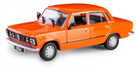 Pojazd PRL Fiat 125p pomarańczowy Pojazd PRL Fiat 125p pomarańczowy