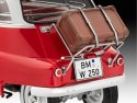Model plastikowy BMW Isetta 250 70TH AN. 1/16