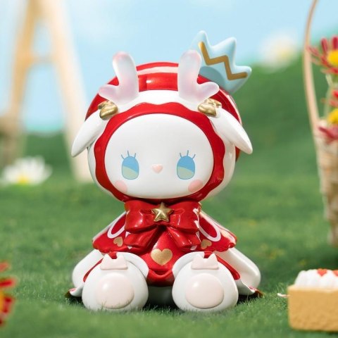 Lucky Emma - Figurka kolekcjonerska z serii „Tajemniczy Las" - PRZYJĘCIE W OGRODZIE Lucky Emma - Figurka kolekcjonerska z serii „Tajemniczy Las" - PRZYJĘCIE W OGRODZIE