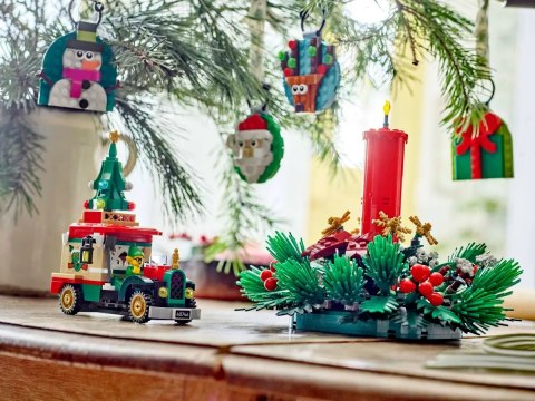 40746 - LEGO Classic - Ciężarówka Świętego Mikołaja 40746 - LEGO Classic - Ciężarówka Świętego Mikołaja